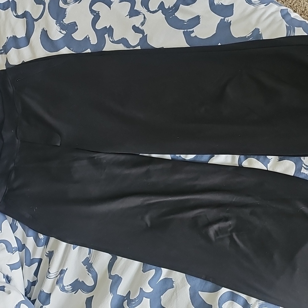 Ninepine Asana Wide Pant in Black